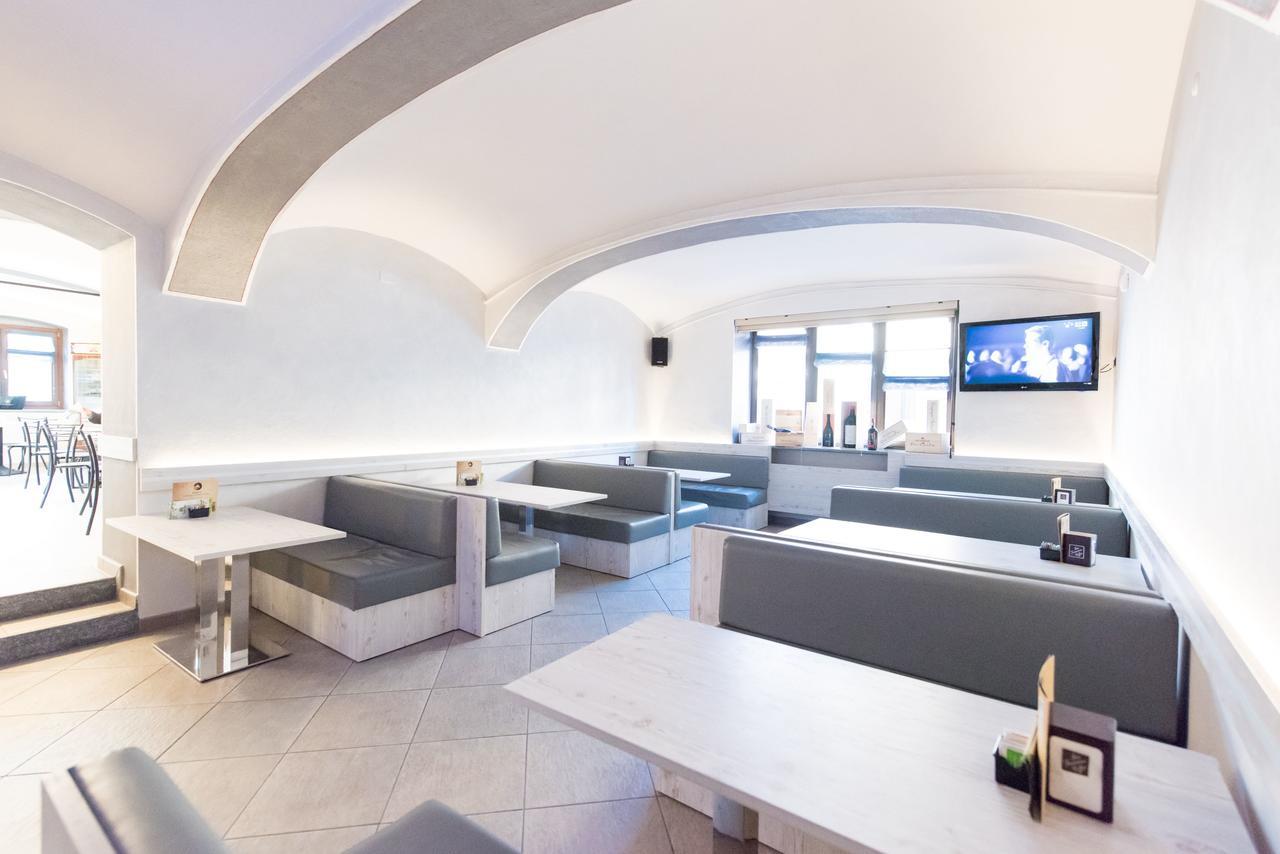 Hotel Bacco Beinette Bagian luar foto